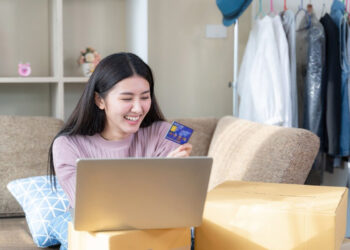 Kiếm Tiền Online: Những Kỹ Năng Cần Trong Giai Đoạn 2021-2030